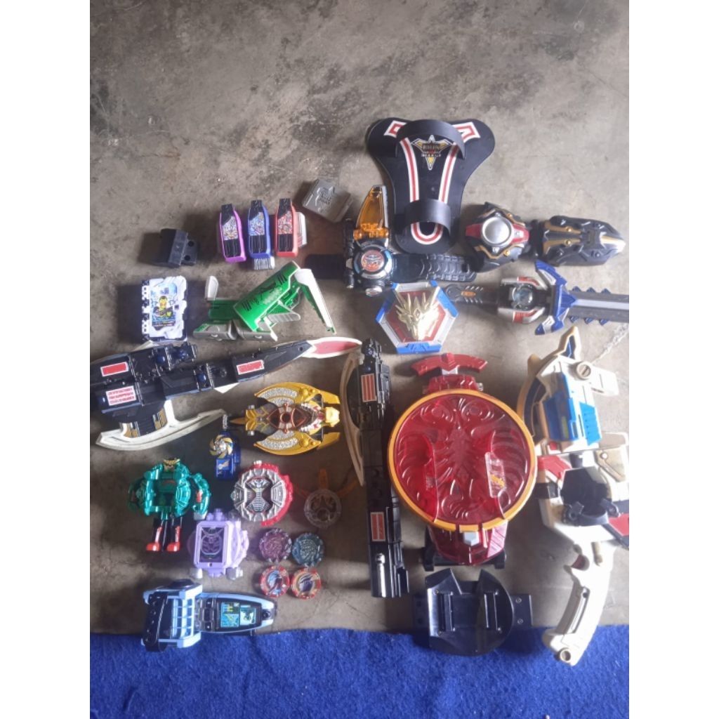 Mainan harga 25 ribu rupiah