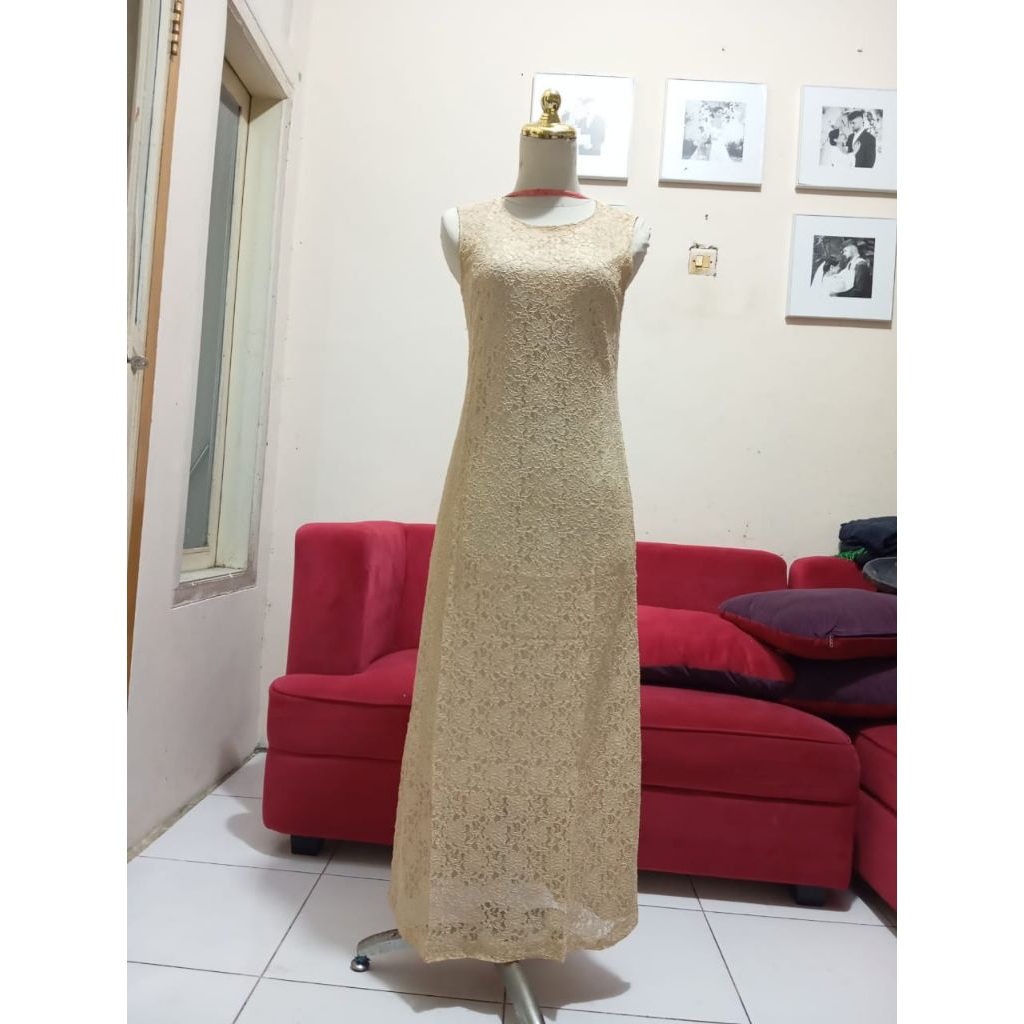 Dress Brukat