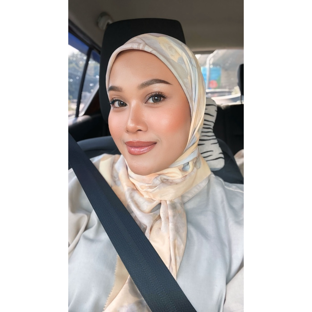 Private Self Makeup Class