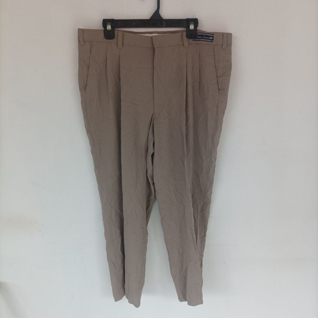 PENTHOUSE CELANA FORMAL PRIA SECOND SIZE 40 B033