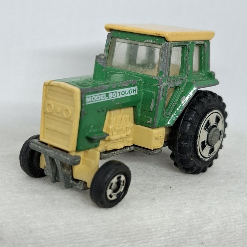 American Tractor Tomica