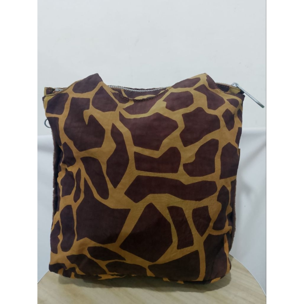 Kipling Totebag Motif Giraffe