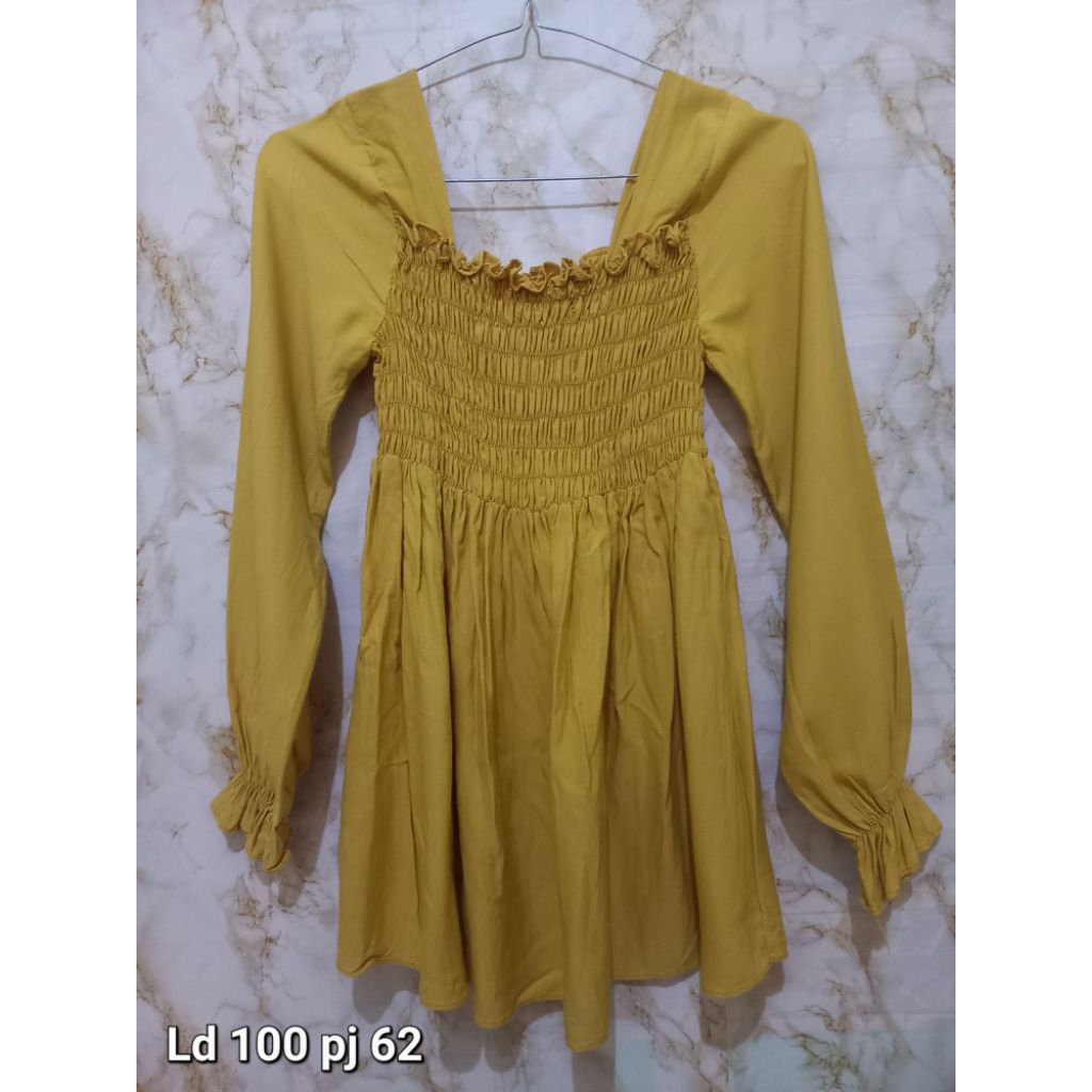 Preloved blouse lengan karet