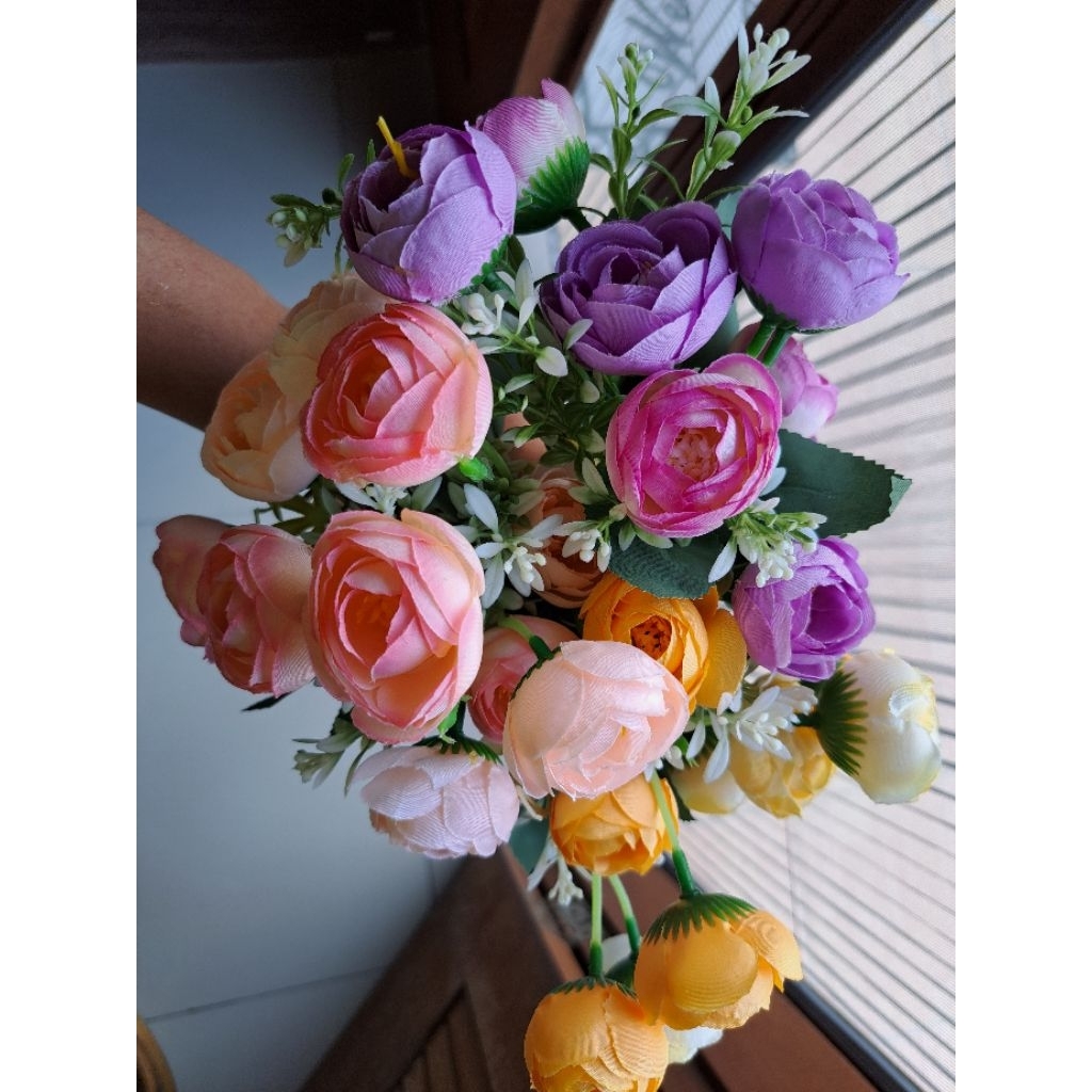 Bunga Thumbelina artificial 10 kuntum