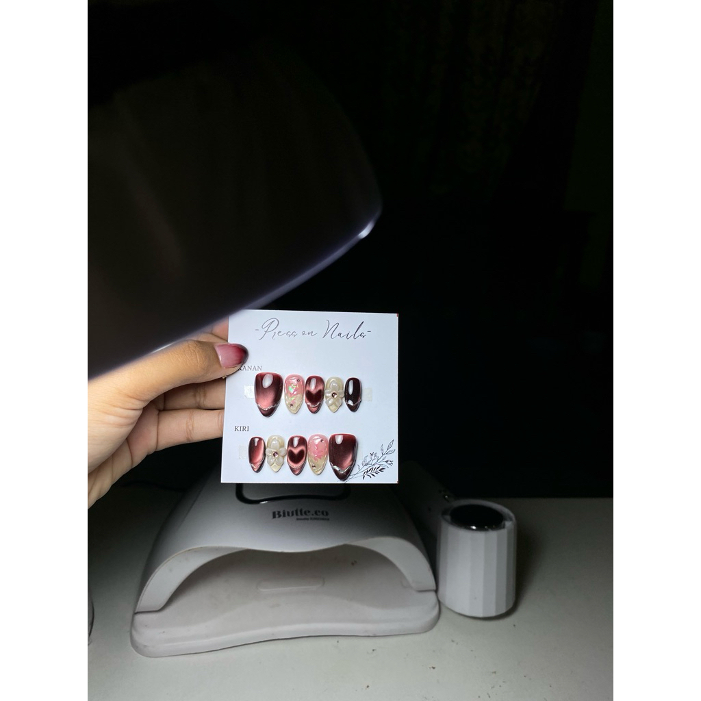 press_on_nail