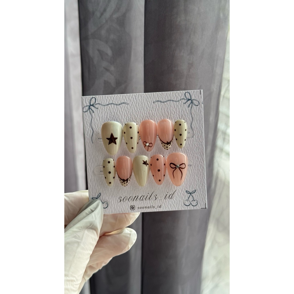 Soonails_id - press on nails Polkadot dan pita