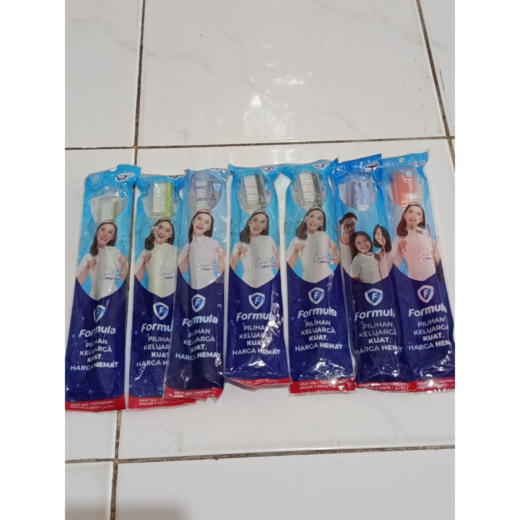 Sikat Gigi Formula