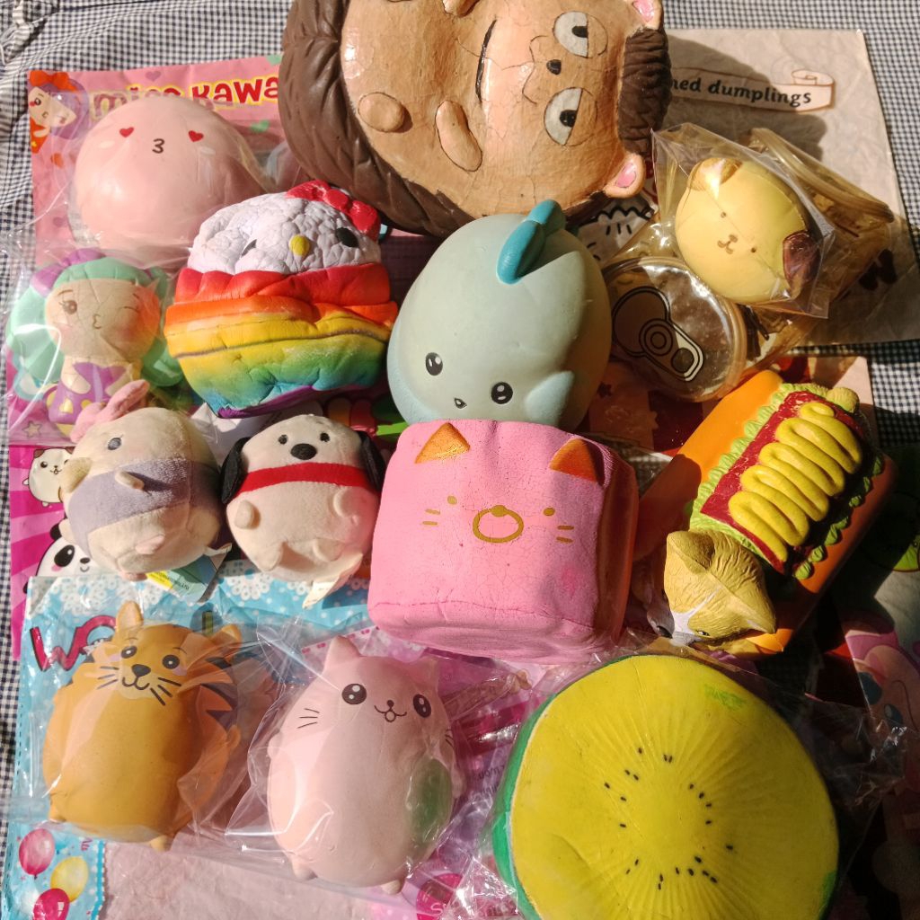 restock preloved squishy old  #1 [baca deskripsi]