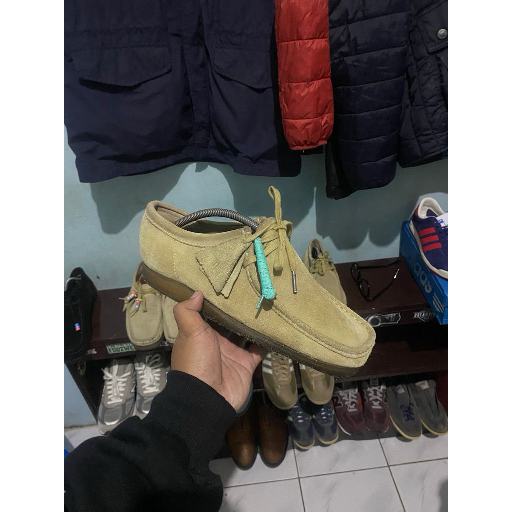 clarks