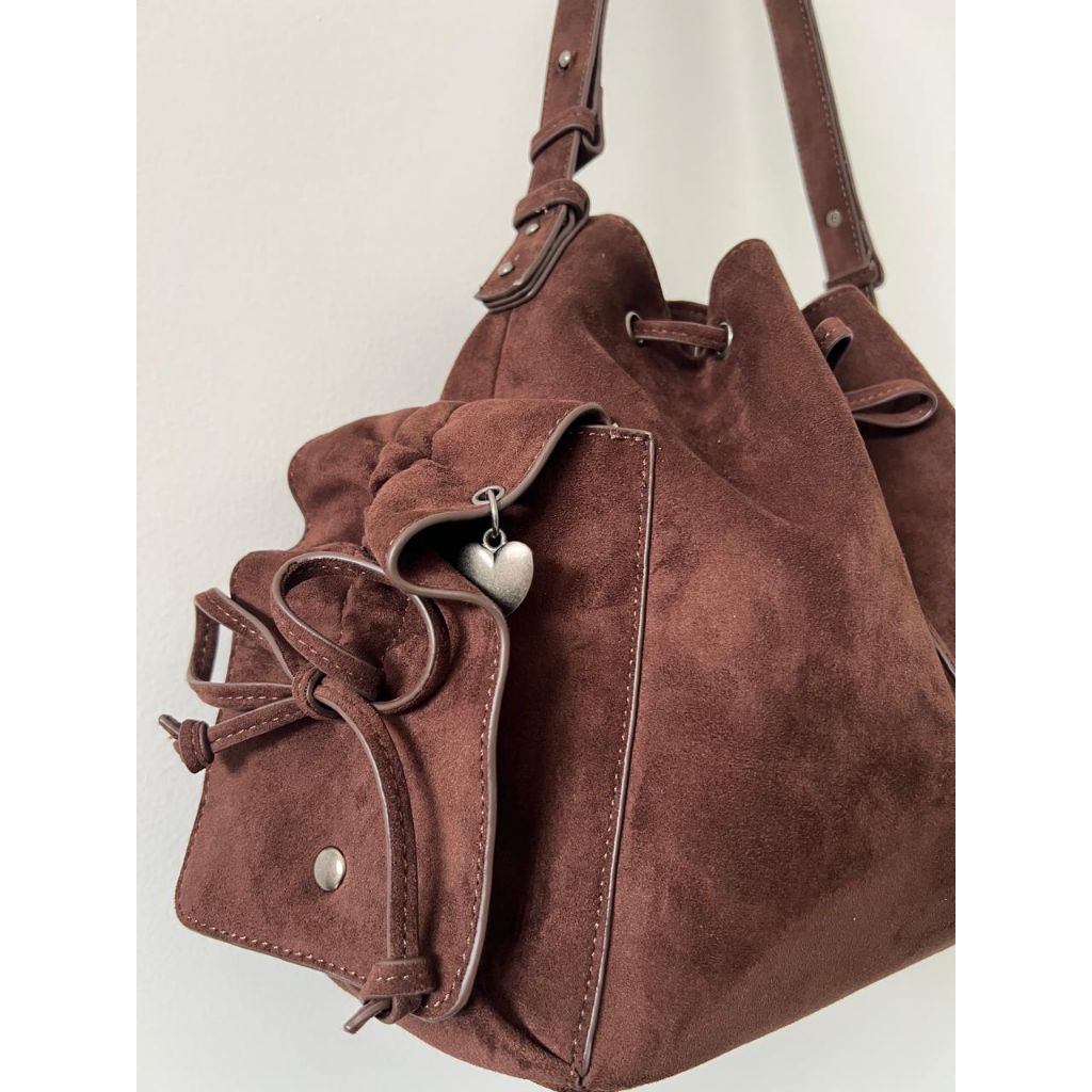 tas suede agnes bag