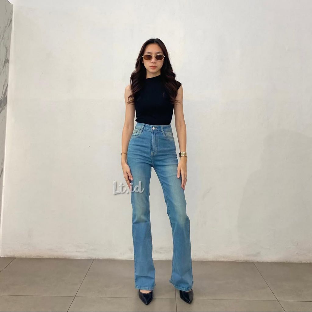 Delyn Cutbray Jeans