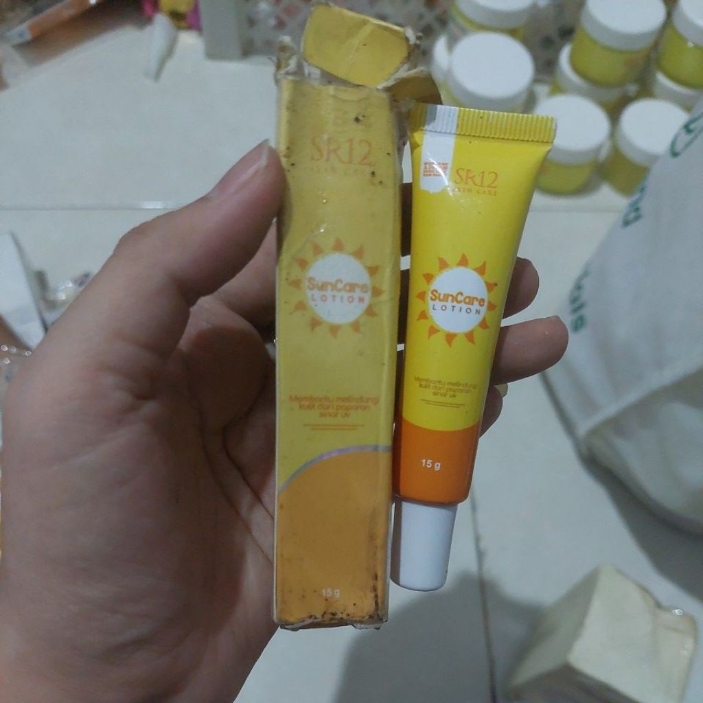 Sk12  SUNCARE LOTION 15GR