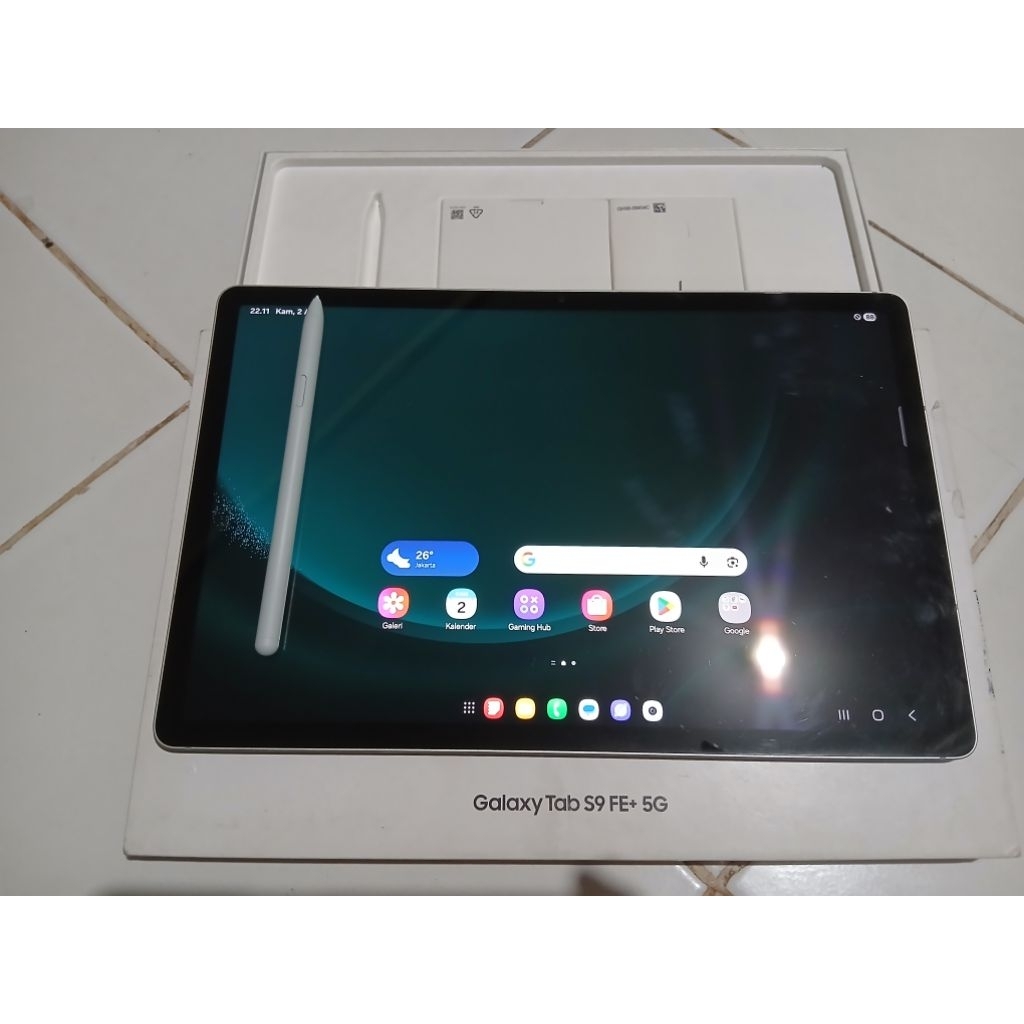SAMSUNG GALAXY TAB S9 FE + 5G FULL SET
