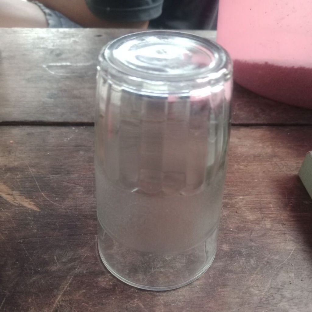 gelas antik