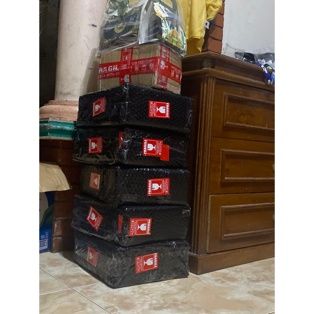 Hampers Mada