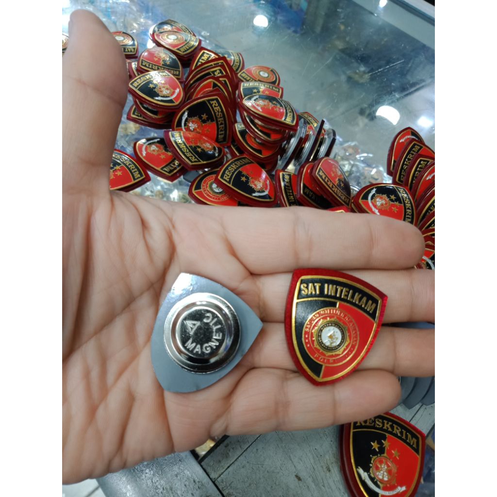 pin SAT INTELKAM