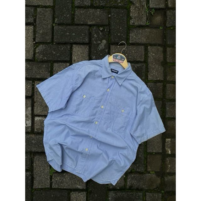 UNIQLO Basic Shirt