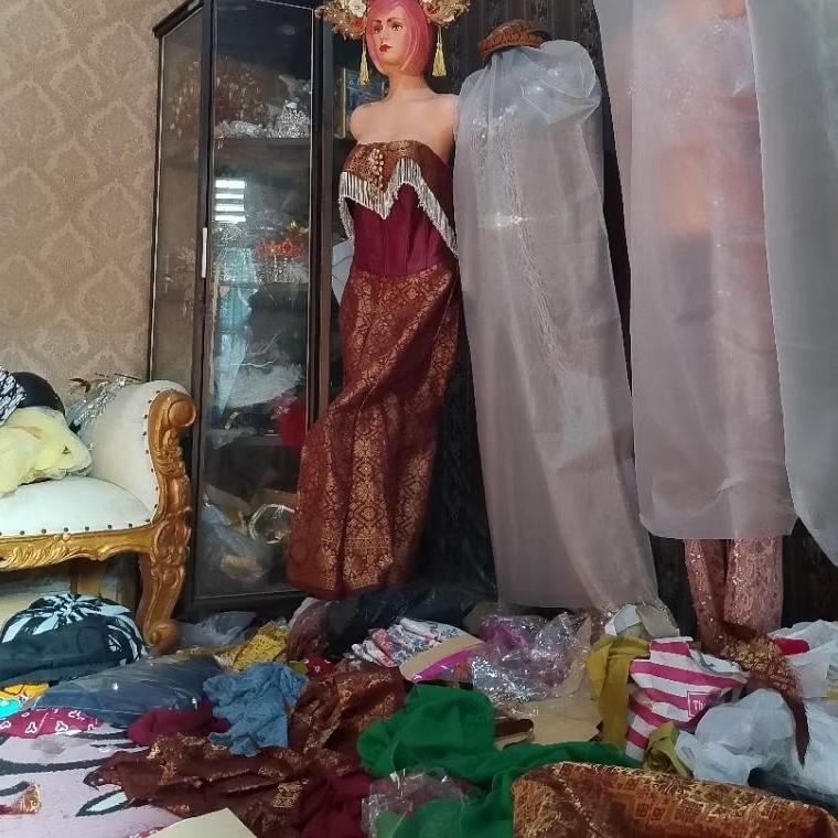 bajuuu cantik