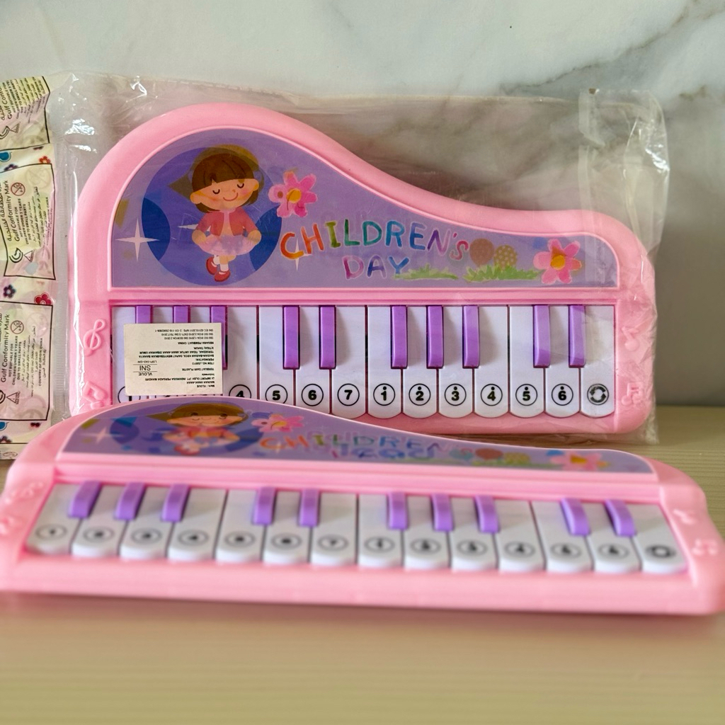 mainan piano