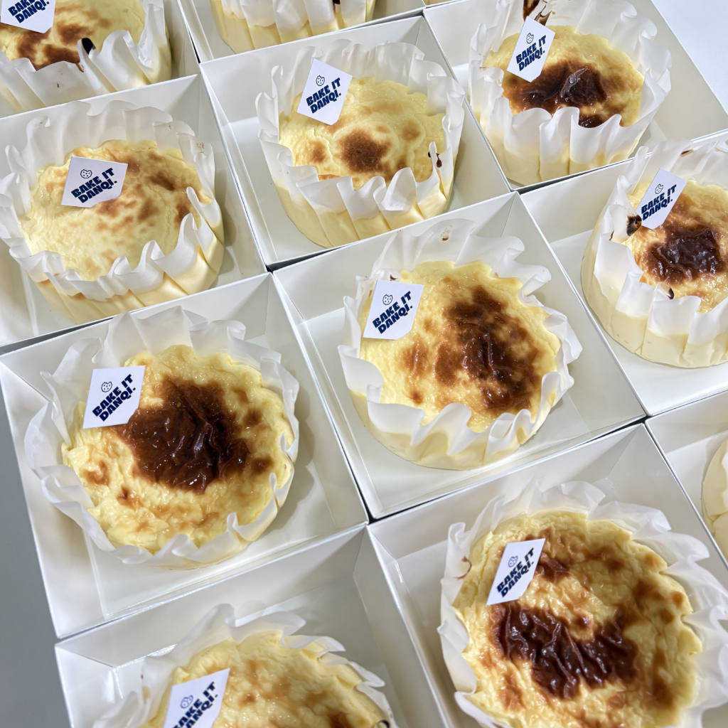 BURNT CHEESECAKE BY BAKE IT DANQI