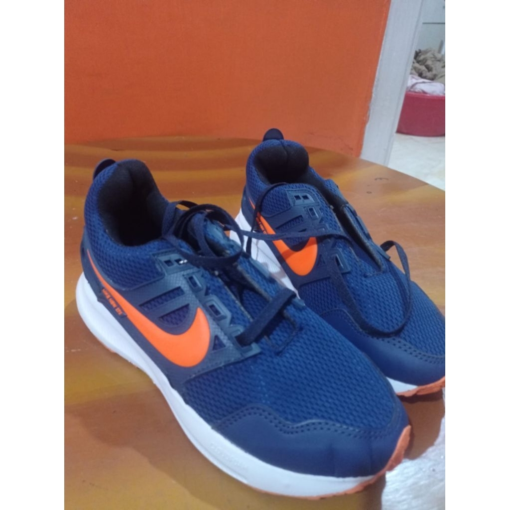 Sepatu PRELOVED