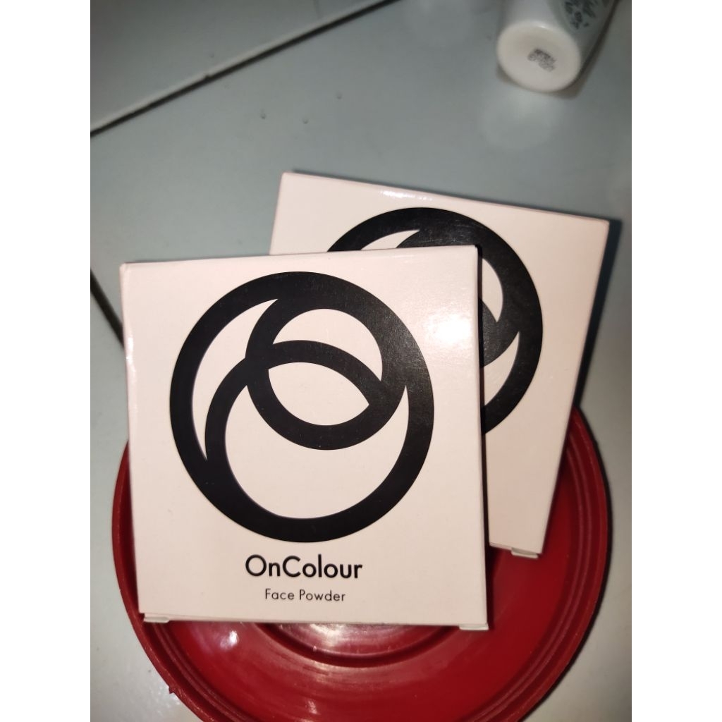 OnColour Face Powder Oriflame