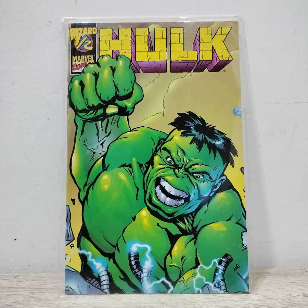 comics the incredible Hulk wizard #1/2