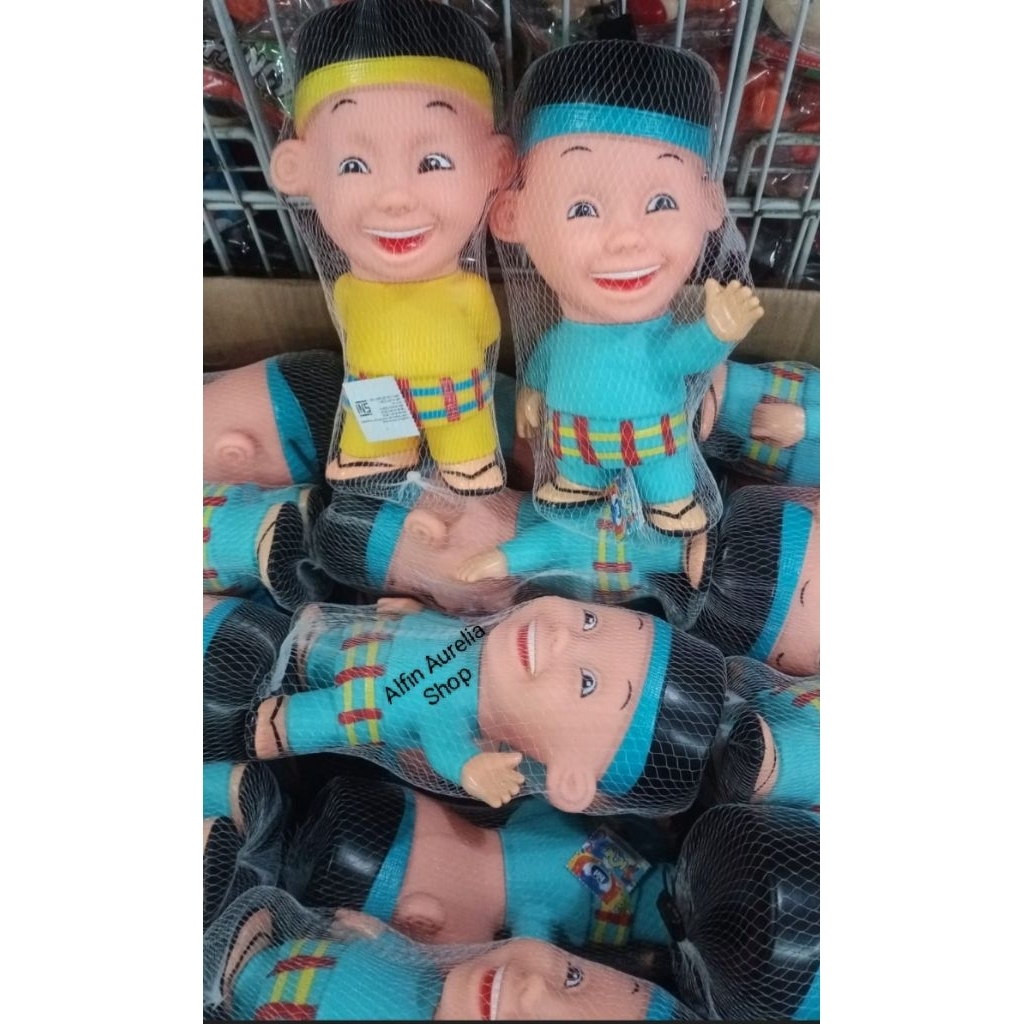Boneka Upin Ipin