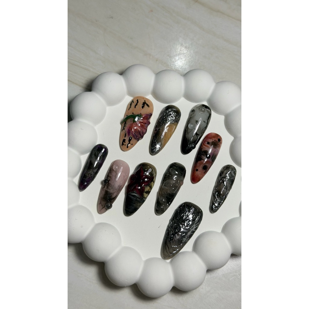 ORDERAN CUSTOM PRESS ON NAILS