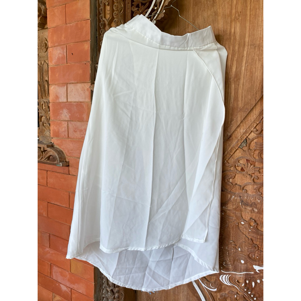 wts | rok putih preloved