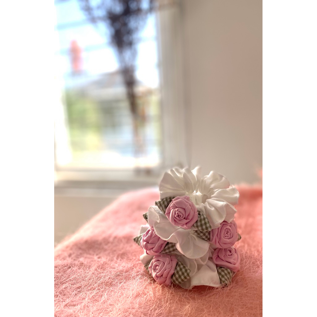 Scrunchie Angel