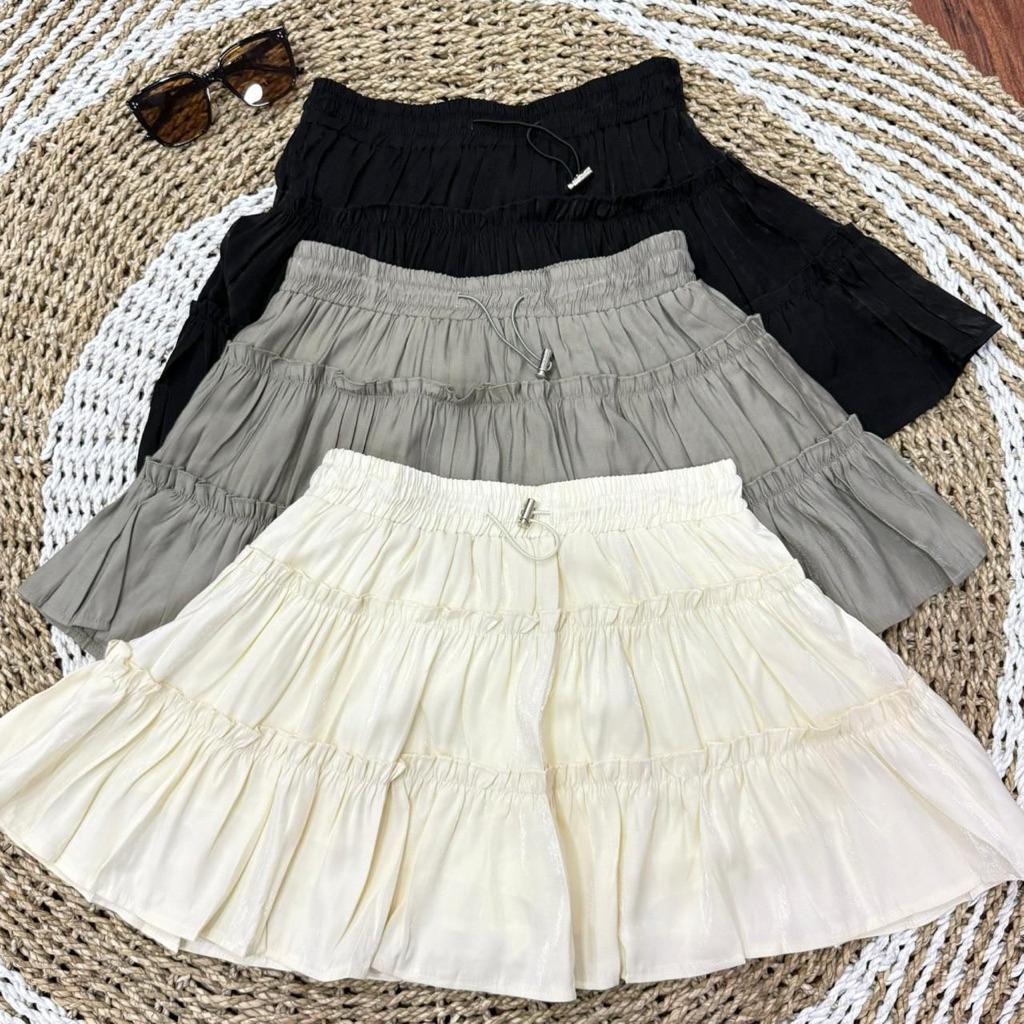 mini skirt