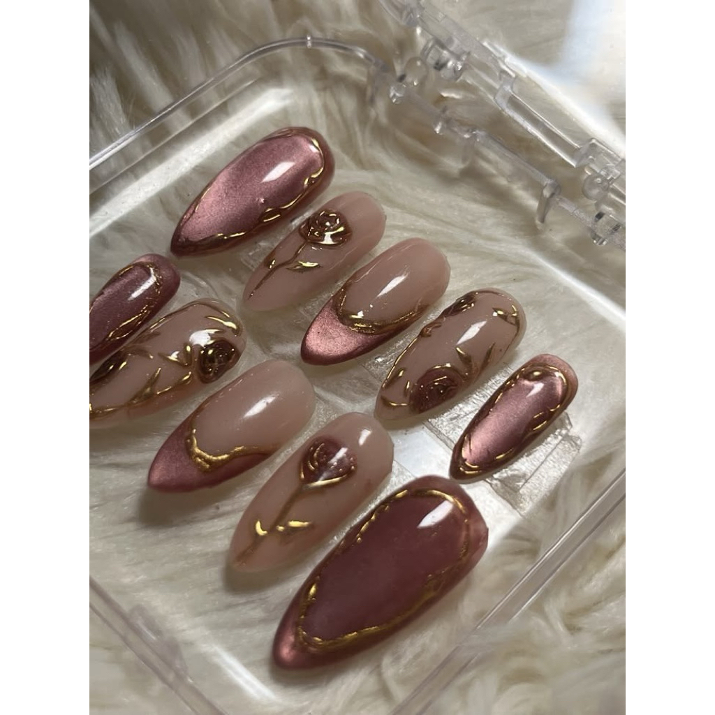 press on nails