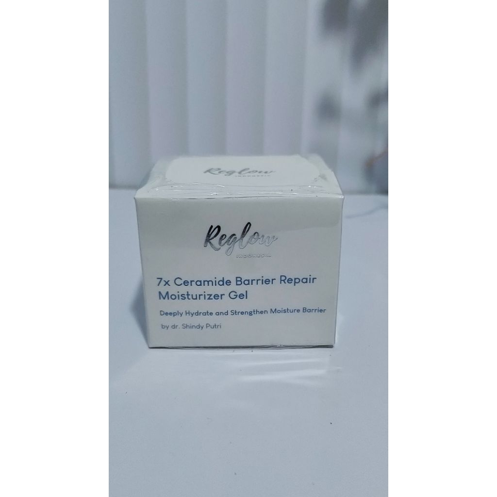 Reglow 7x Ceramide moisturizer