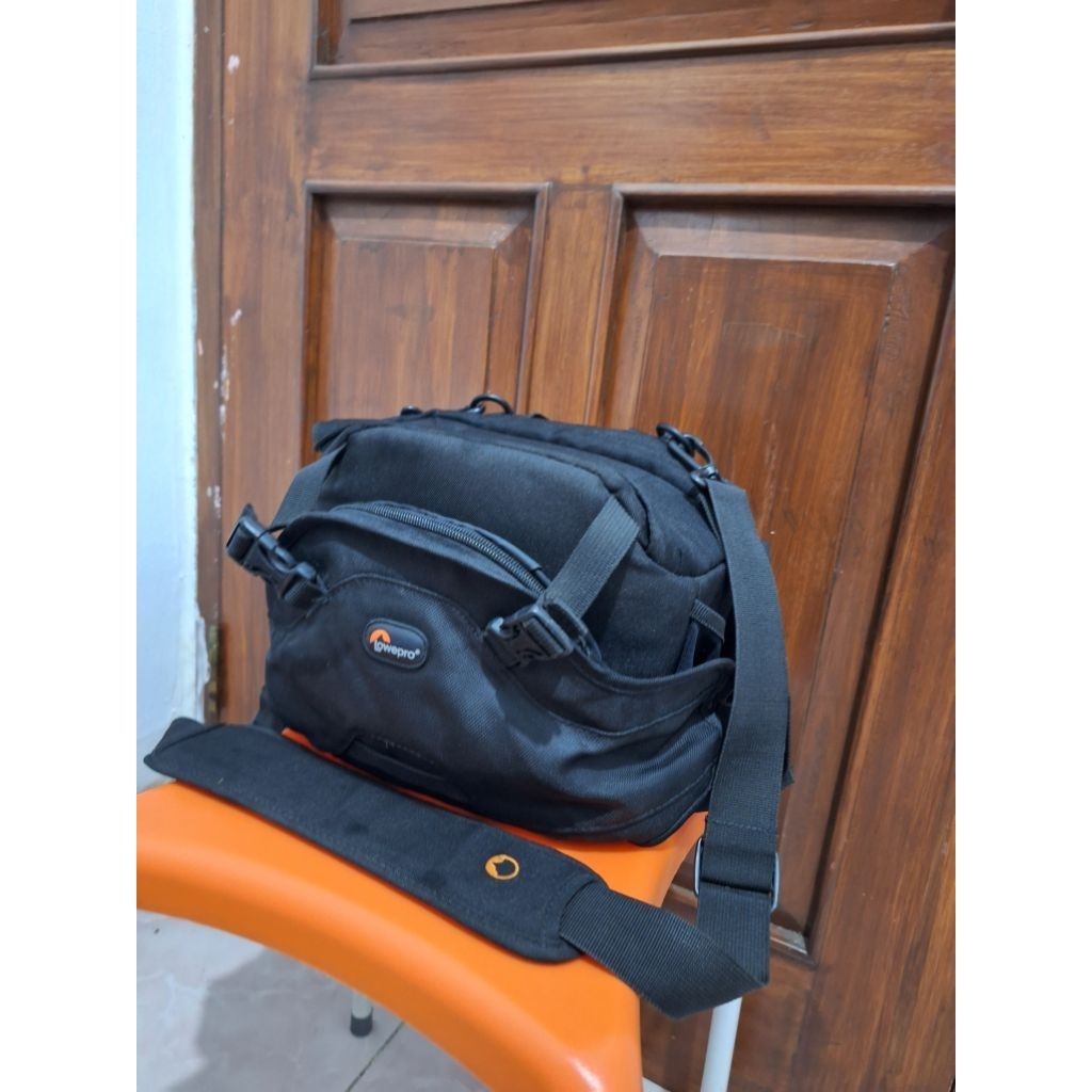 Tas Kamera Lowepro