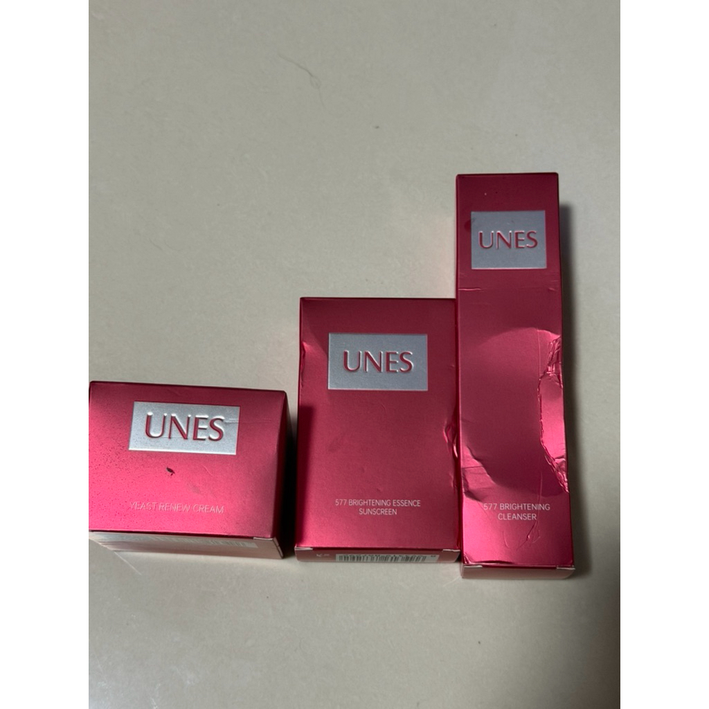 PRELOVED UNES