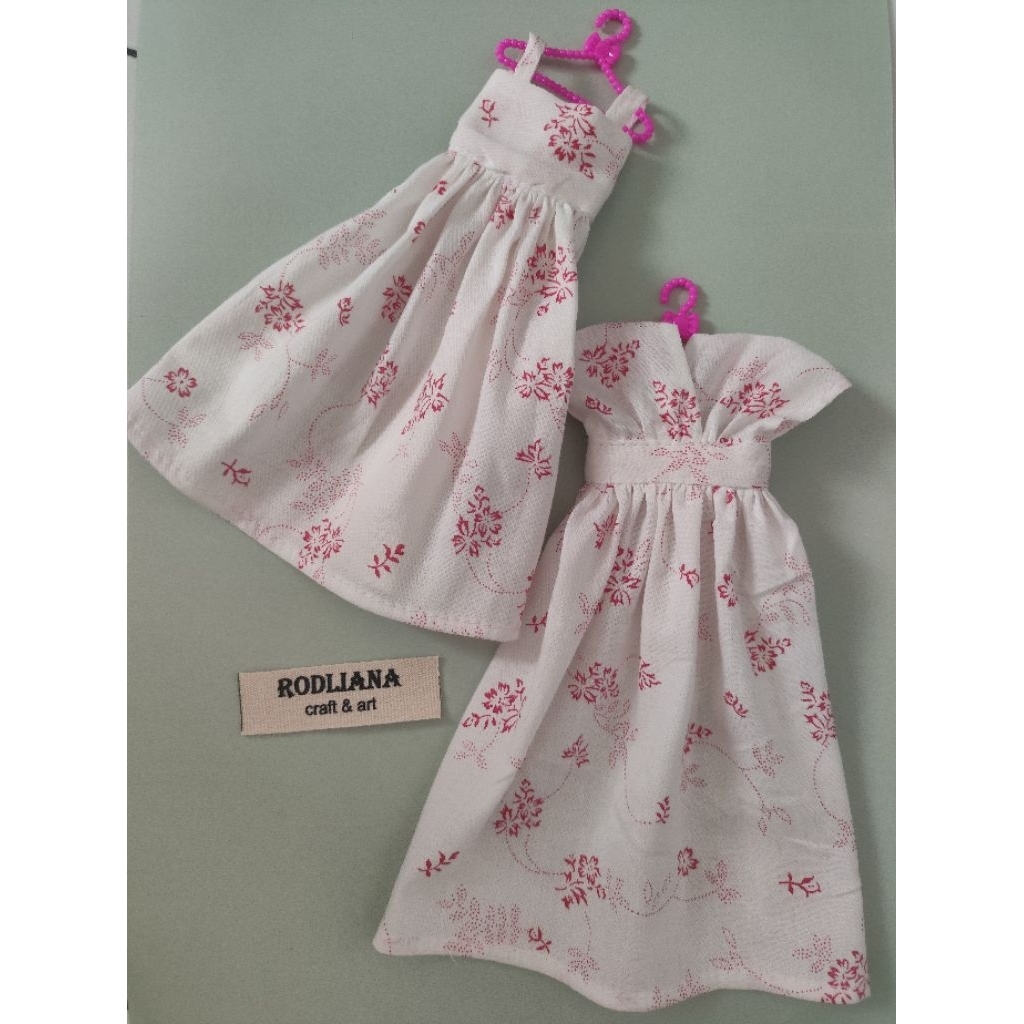 Baju gaun rok boneka