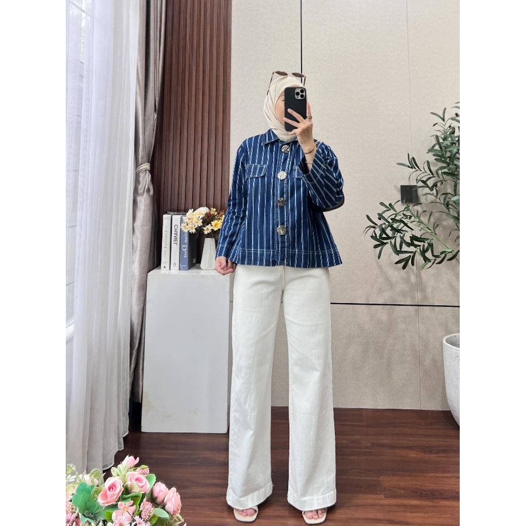 Dista Blouse