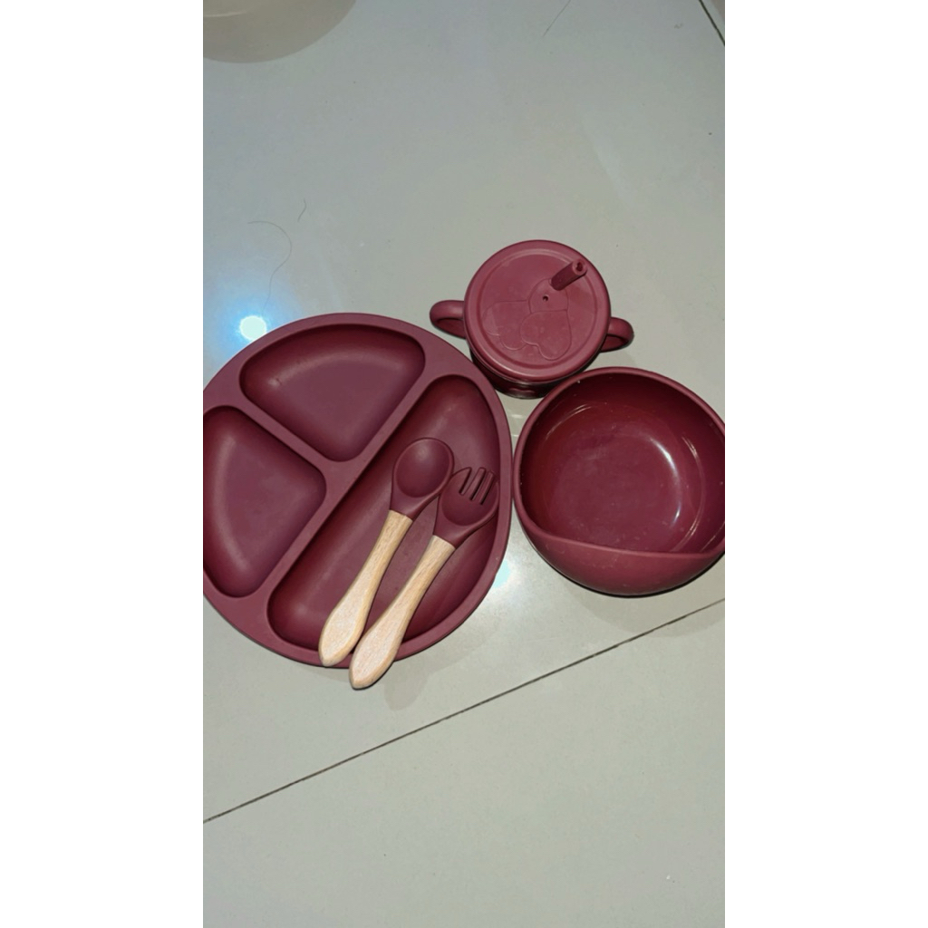 6pcs peralatan makan bayi silikon