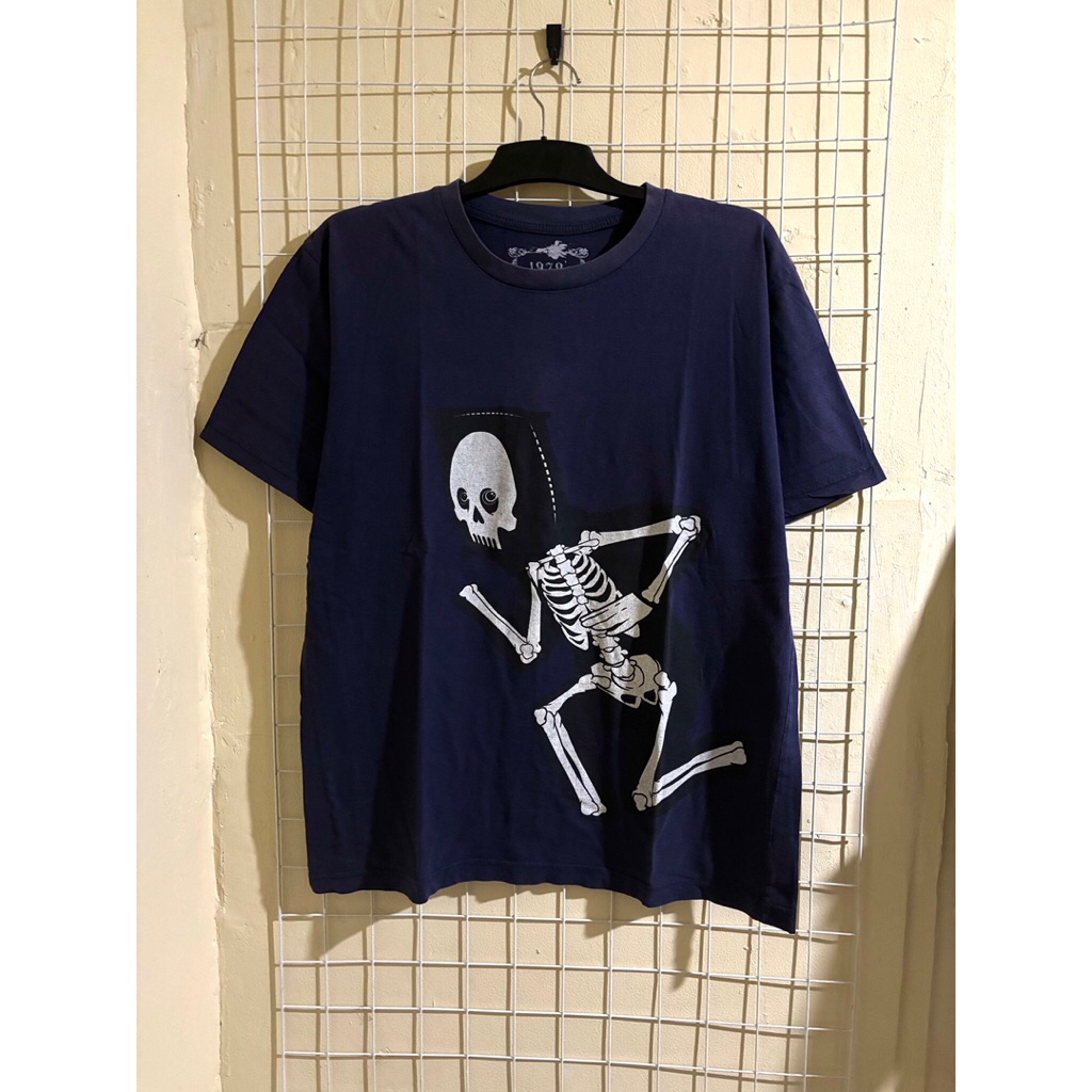 Tshirt art skeleton