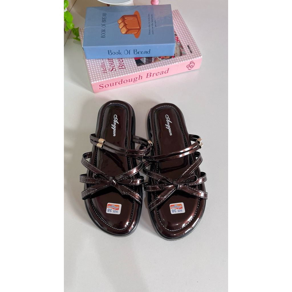sandal