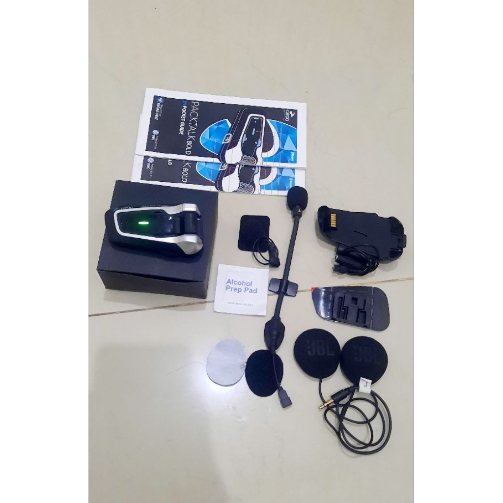 cardo Packtalk bold JBL fullset