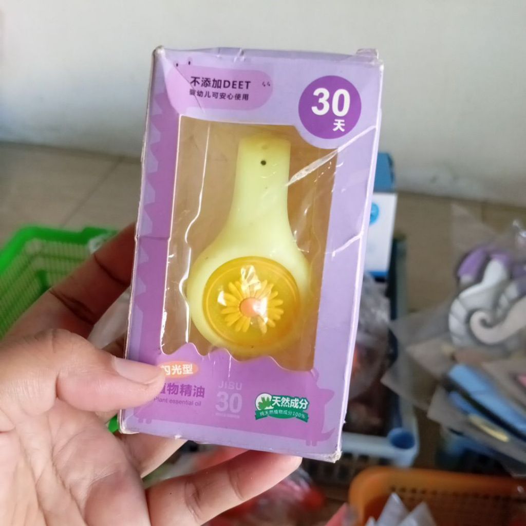 M. Jam anti nyamuk bayi