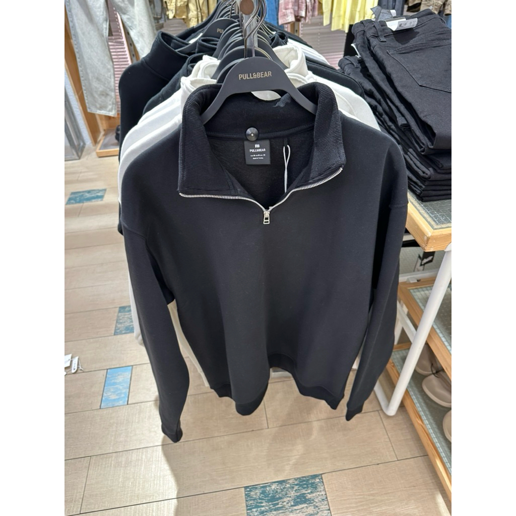 Sweater Cowok Pull&Bear