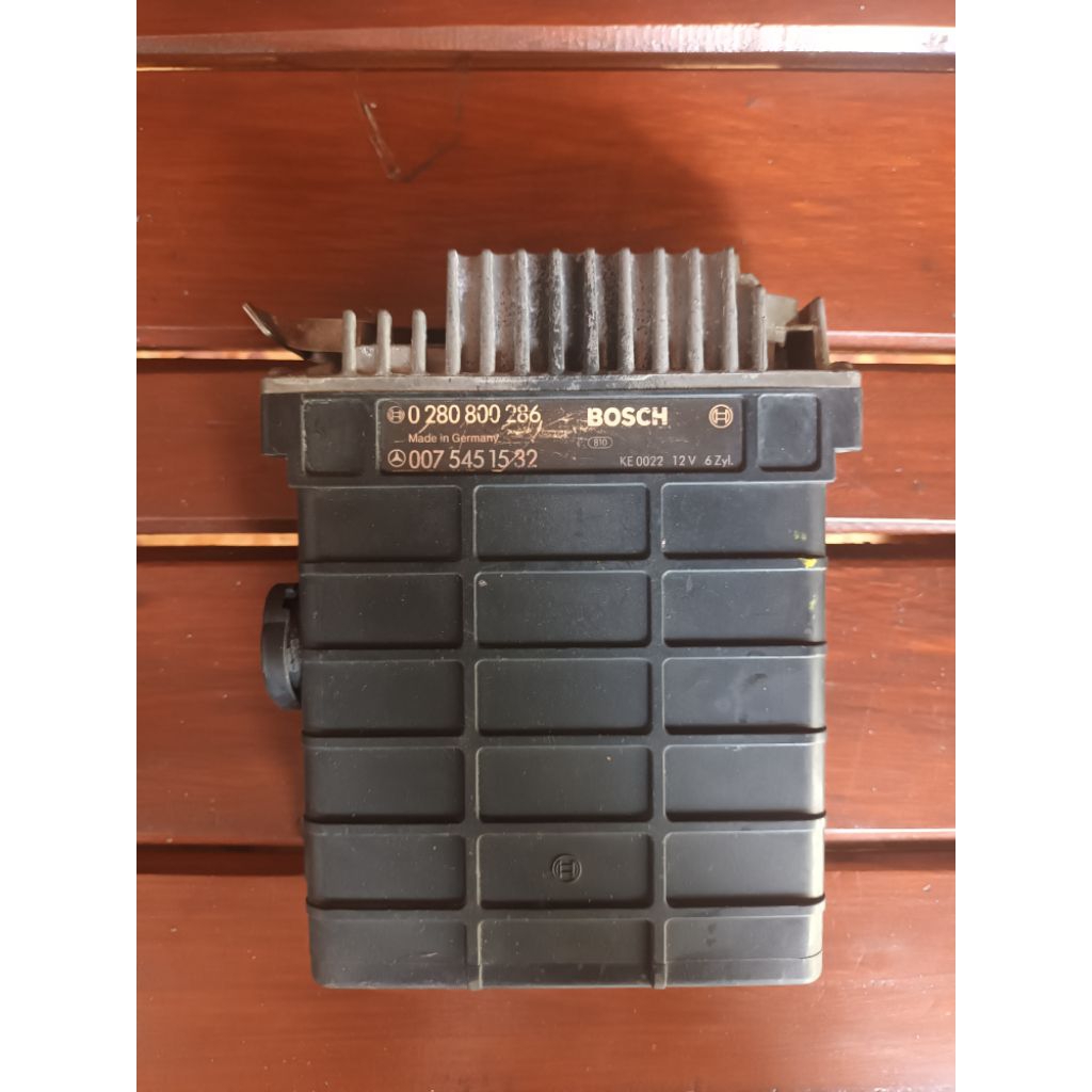 ECU Control unit Mercedes W124