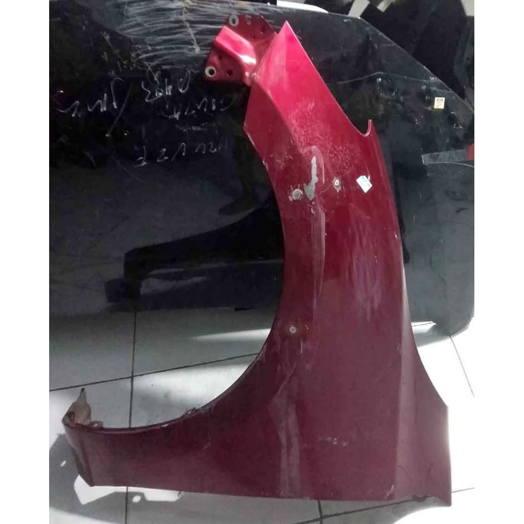 FENDER SPAKBOR MAZDA 2 SKYACTIV ORIGINAL