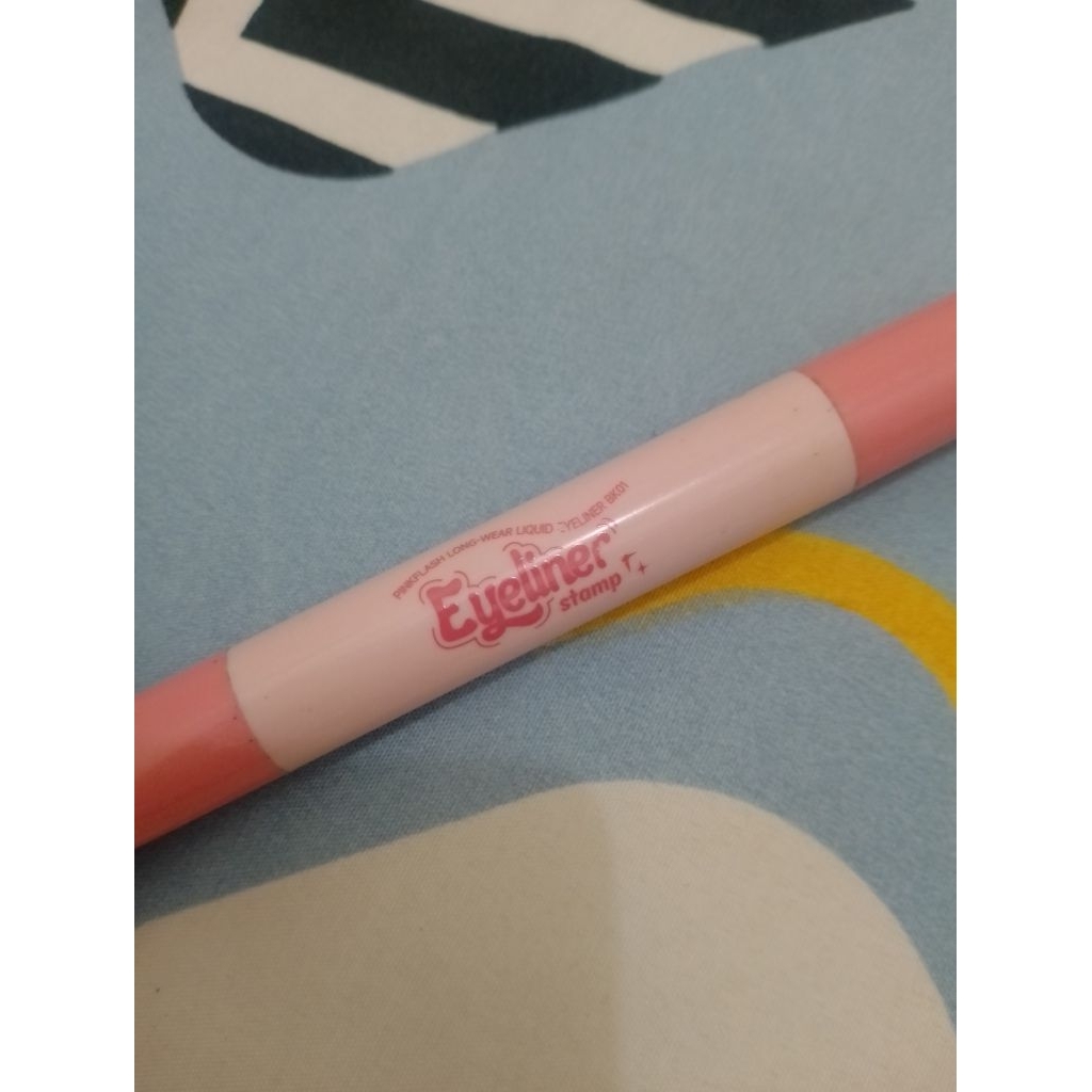 PINKFLASH EYELINER STAMP