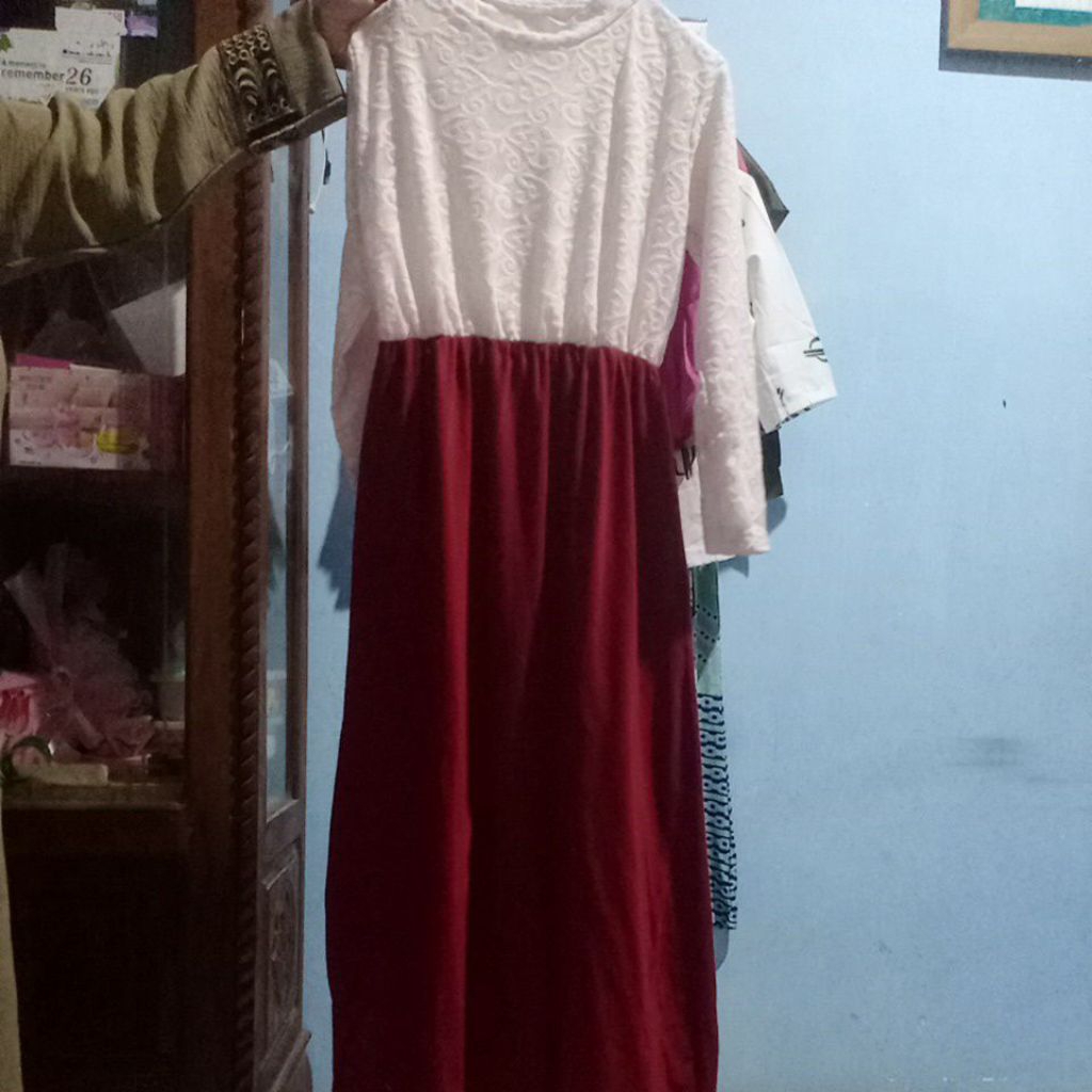 gamis mantan