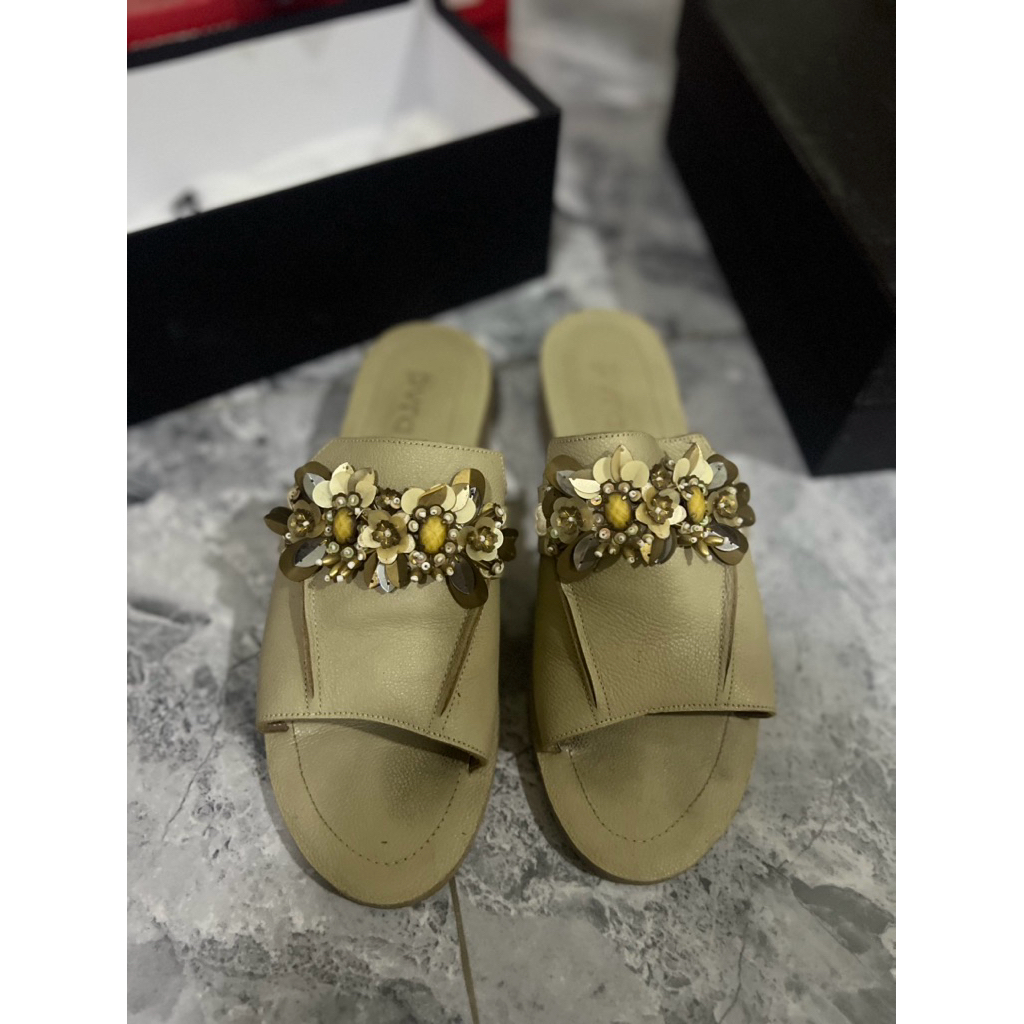 pvra size 39 preloved