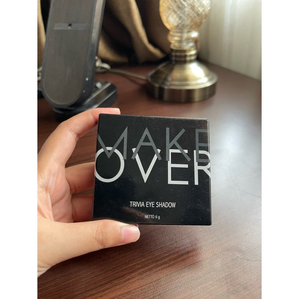make over trivia eyeshadow